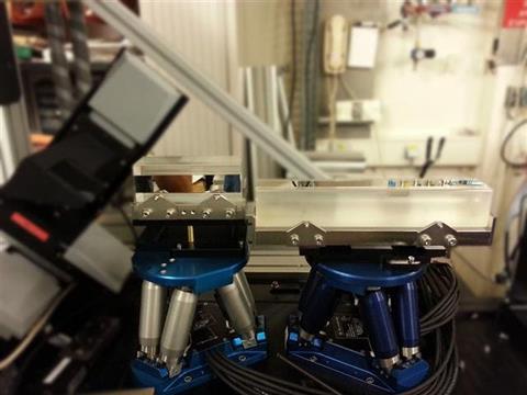 Symetrie firmasının Türkiye distribütörüyüz.